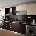 Summer Host Sea Side Maisonette Apartment *