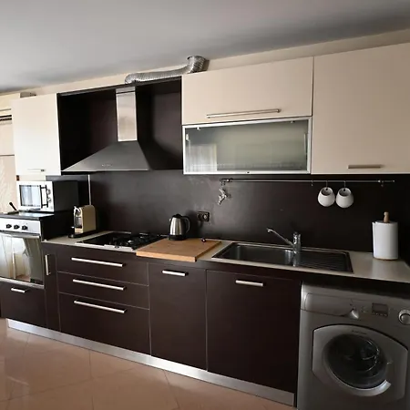 Summer Host Sea Side Maisonette Appartamento *
