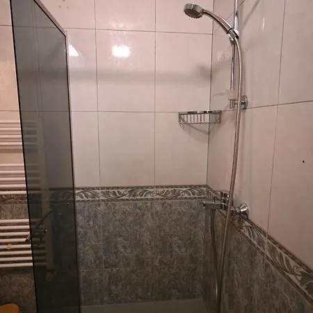 Summer Host Sea Side Maisonette 아파트 소조폴